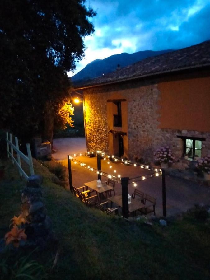 La Casa Nueva Alojamiento Rural Cereceda (Asturias) Exterior foto